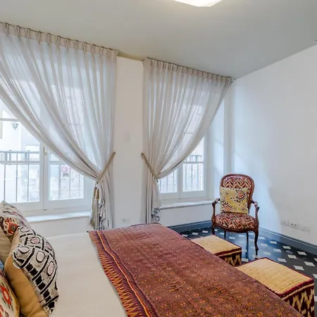 Gimber Smart And Luxury 2 Bedrooms 2 Bathrooms