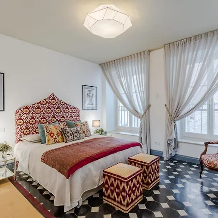 Gimber Smart And Luxury 2 Bedrooms 2 Bathrooms
